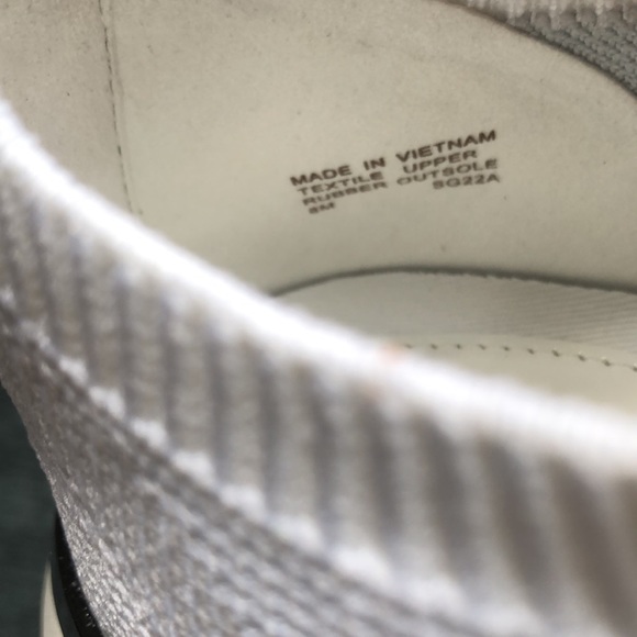 Women’s Michael Kors sneakers - Picture 9 of 10